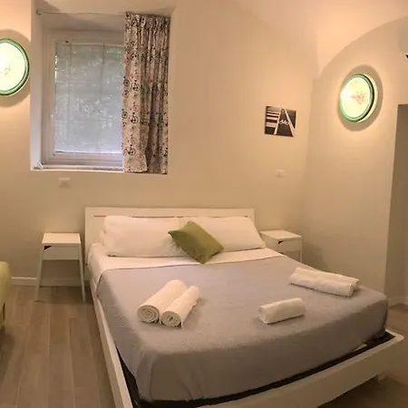 Affittacamere Bed&bikerome 4*