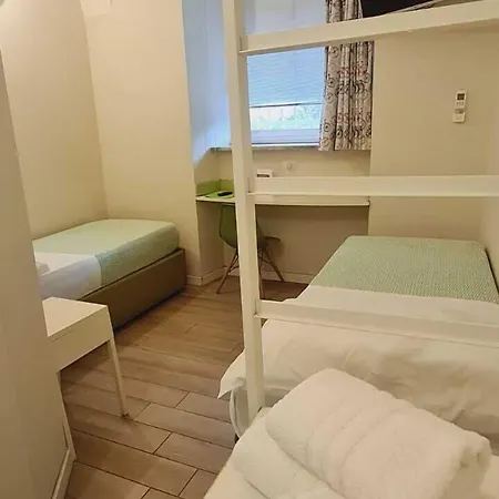 Bed&bikerome Pensión 4*