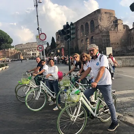 Bed&bikerome Pensión 4*